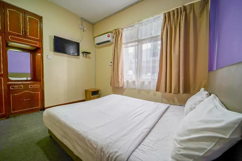 Oyo 89645 Ong'S Court Hotel George Town